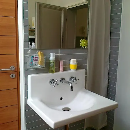 Chambre Dans Maison De Caractere Bed & Breakfast